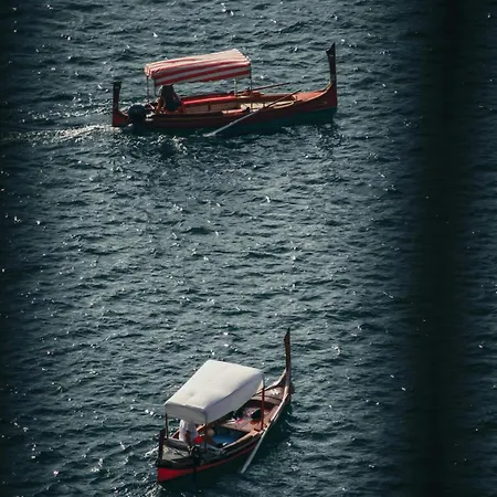 The Valley Collection - A21 Apartman