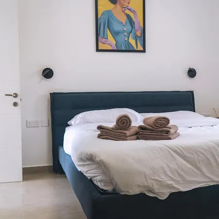 The Valley Collection - A21