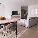 The Valley Collection - A21 דירה Xagħra