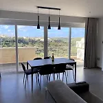 The Valley Collection - A21 *