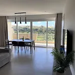 The Valley Collection - A21 דירה *