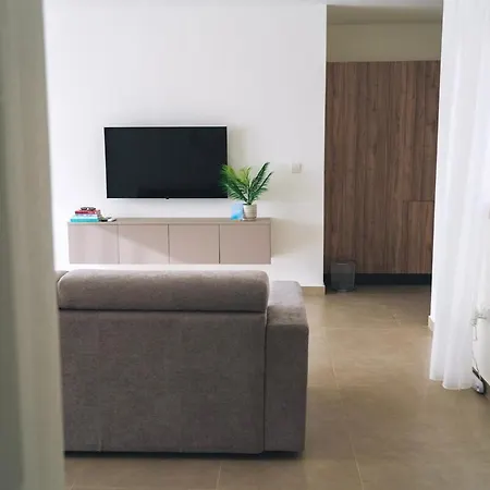 The Valley Collection - A21 Apartment