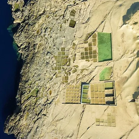 The Valley Collection - A21 *