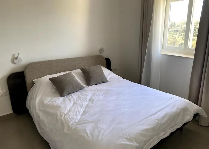 The Valley Collection - A21